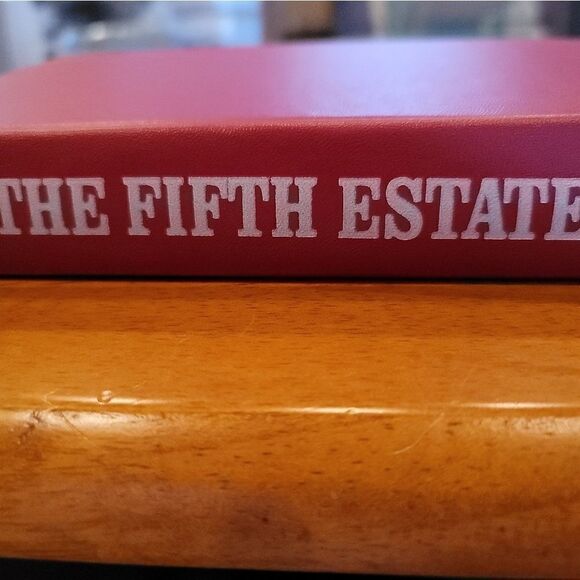 The Fifth Estate by Robin Moore - Picture 5 of 5